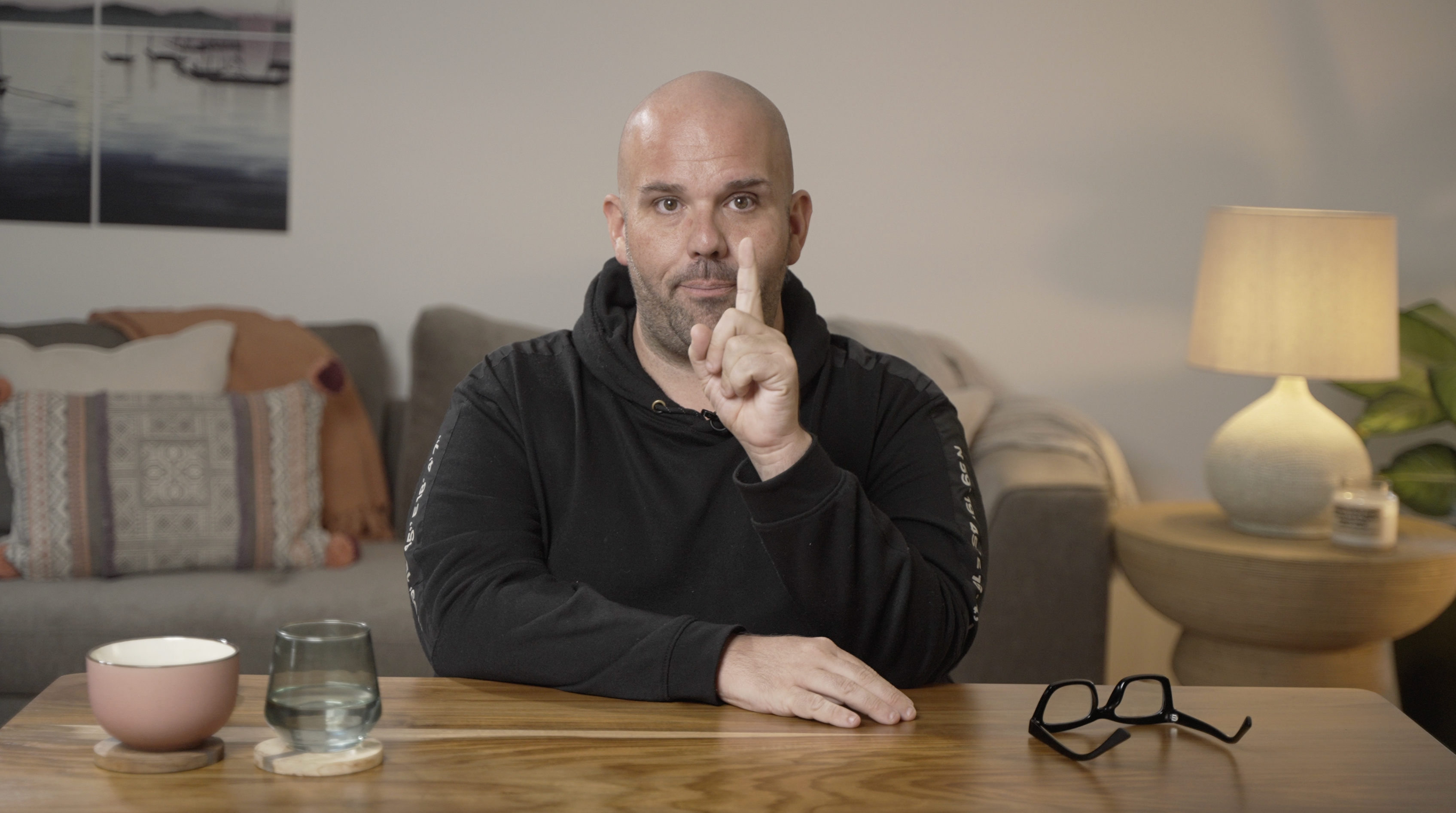 04.1 - Deal With The Truth -